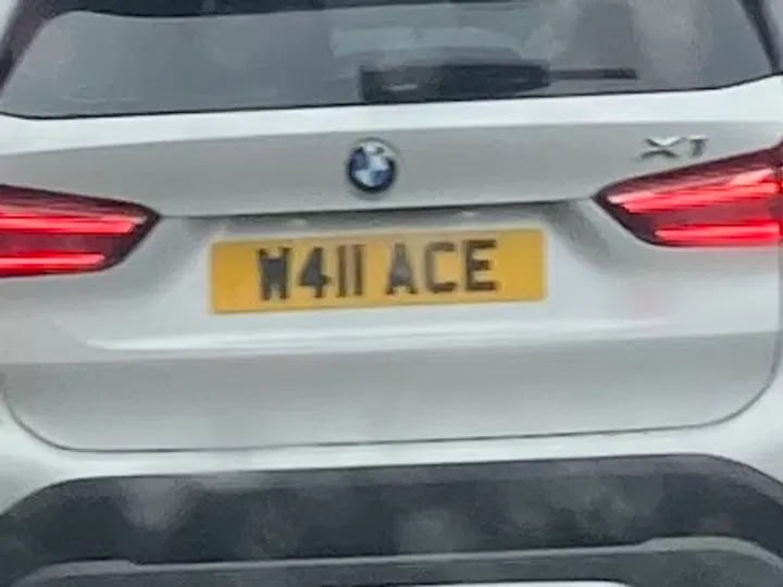 Registration plate WALLACE - W411 ACE