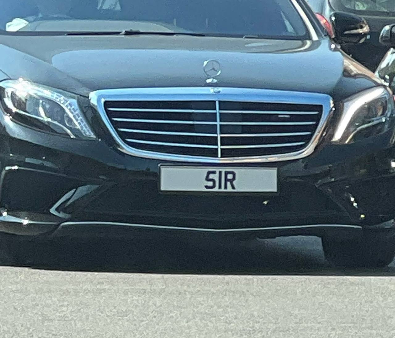 Registration plate SIR - 51 R