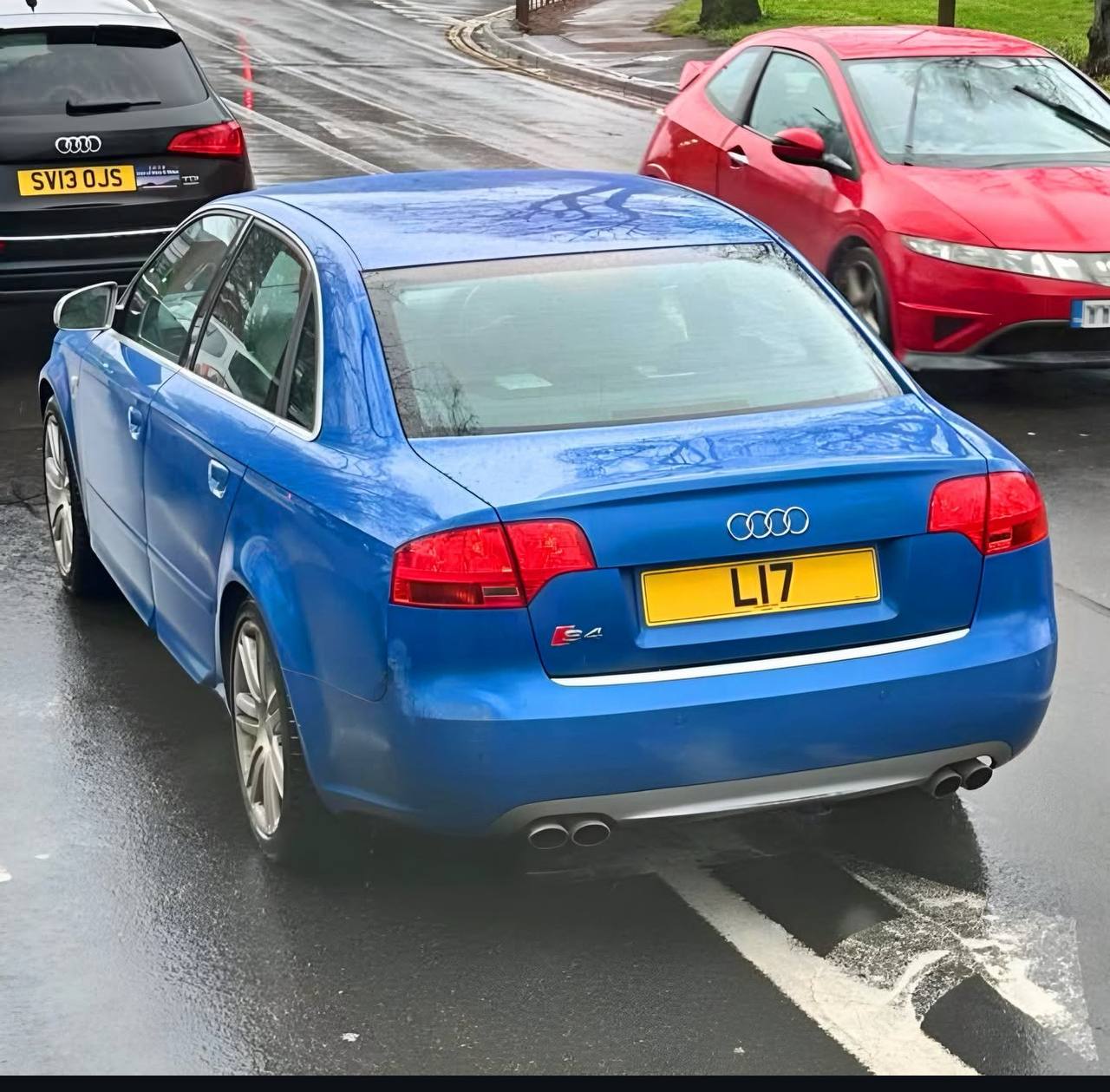 Registration plate LIT - L 17