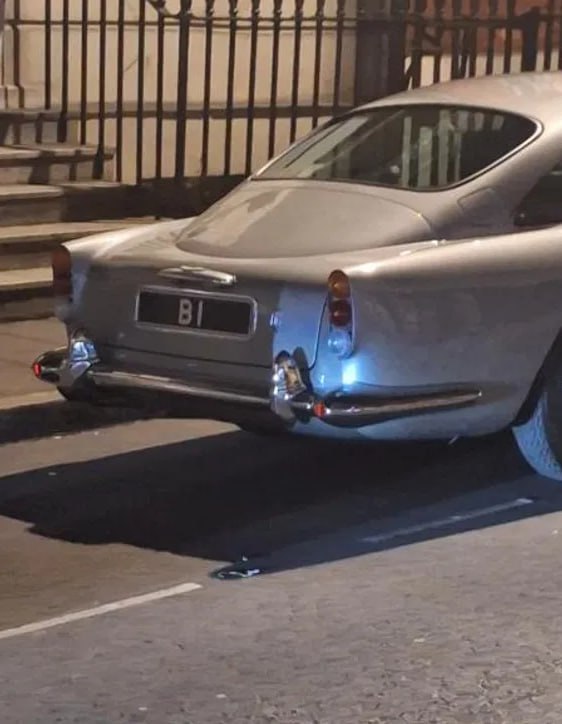 Registration plate BI - B 1