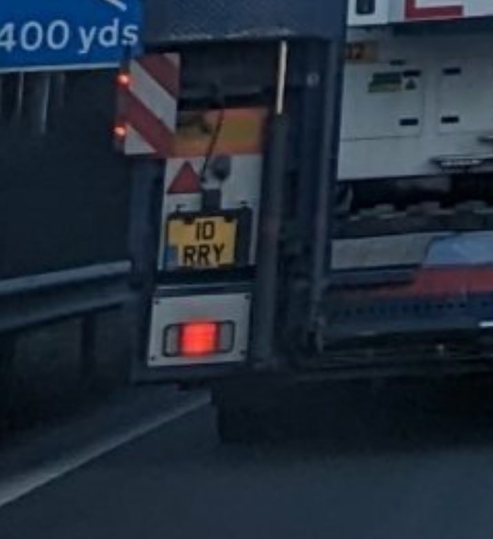 Registration plate LORRY - 10 RRY